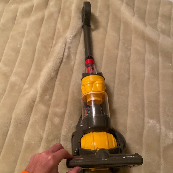 Dyson Toys Gc Barely Used Kids Dyson Ball Vacuum Cleaner That